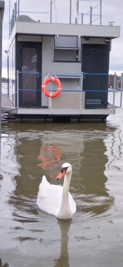 Houseboat Arka 1 - Domki Na Wodzie, Rower Wodny, Wifi, Parking ميلنو المظهر الخارجي الصورة