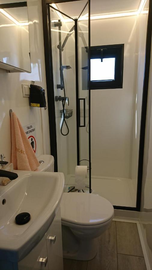 Houseboat Arka 1 - Domki Na Wodzie, Rower Wodny, Wifi, Parking ميلنو المظهر الخارجي الصورة